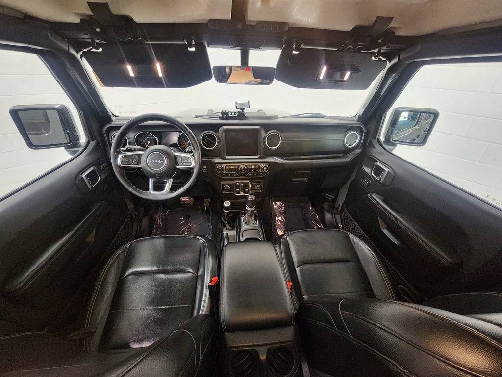 Used 2020 Jeep Wrangler Unlimited Sahara w/ Uconnect 4C Nav & Sound Group AWD/4WD image 25