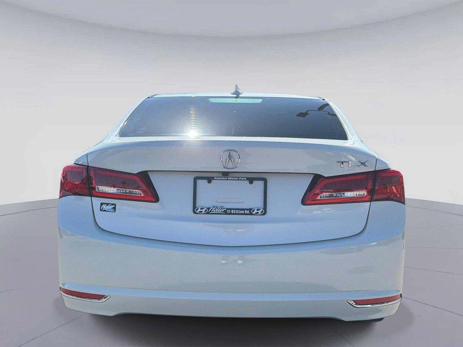Used 2020 Acura TLX w/ Technology Package FWD image 4