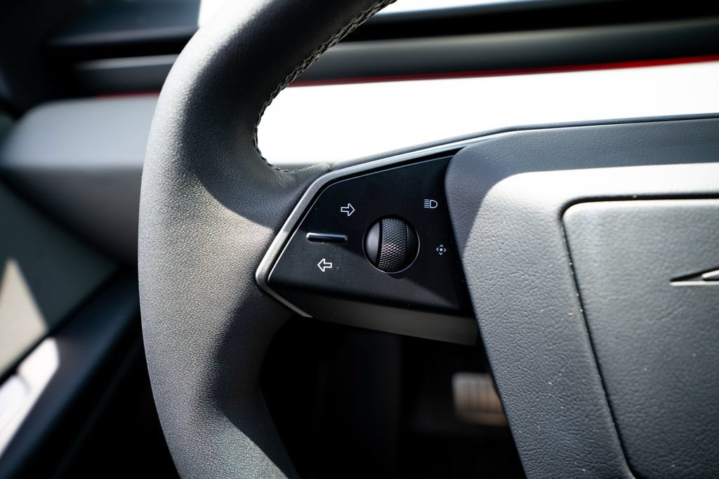Used 2024 Tesla Cybertruck AWD Crew Cab image 30