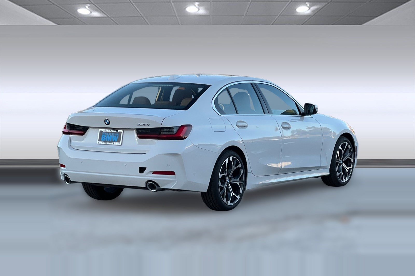 Used 2026 BMW 330i Sedan w/ Premium Package RWD image 8