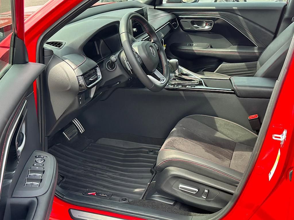 Certified 2025 Acura ADX A-Spec image 19