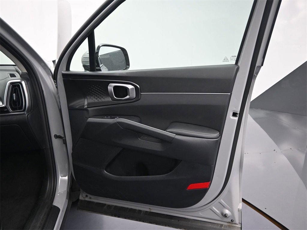 New 2025 Kia Sorento S image 23