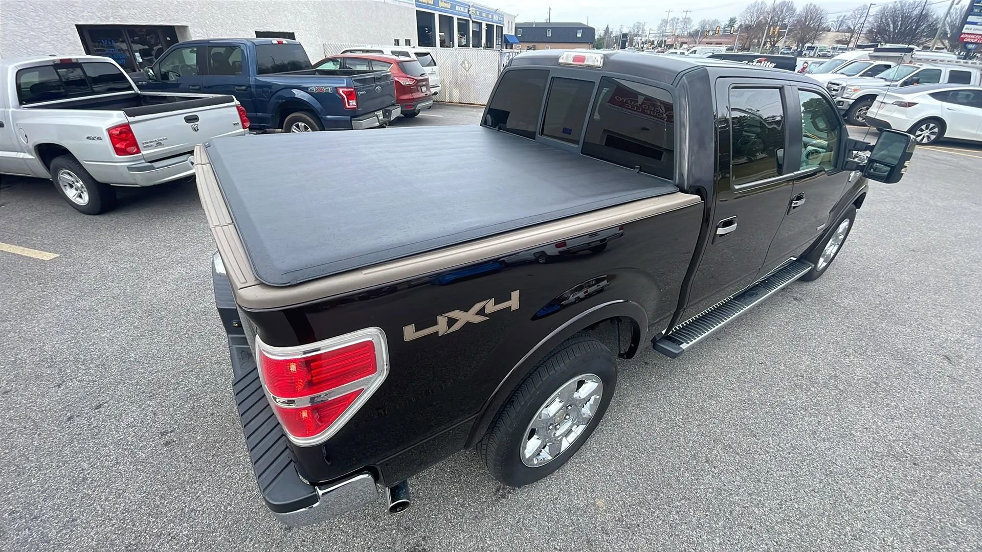 Used 2014 Ford F150 King Ranch w/ King Ranch Luxury Package image 18