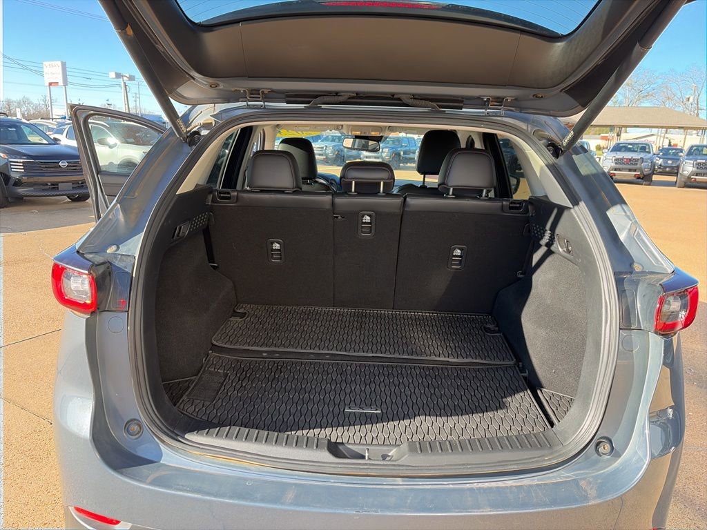 Used 2023 MAZDA CX-5 Carbon Edition image 9
