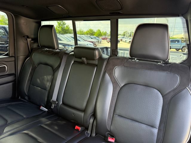 Used 2024 RAM 1500 Laramie AWD/4WD image 27