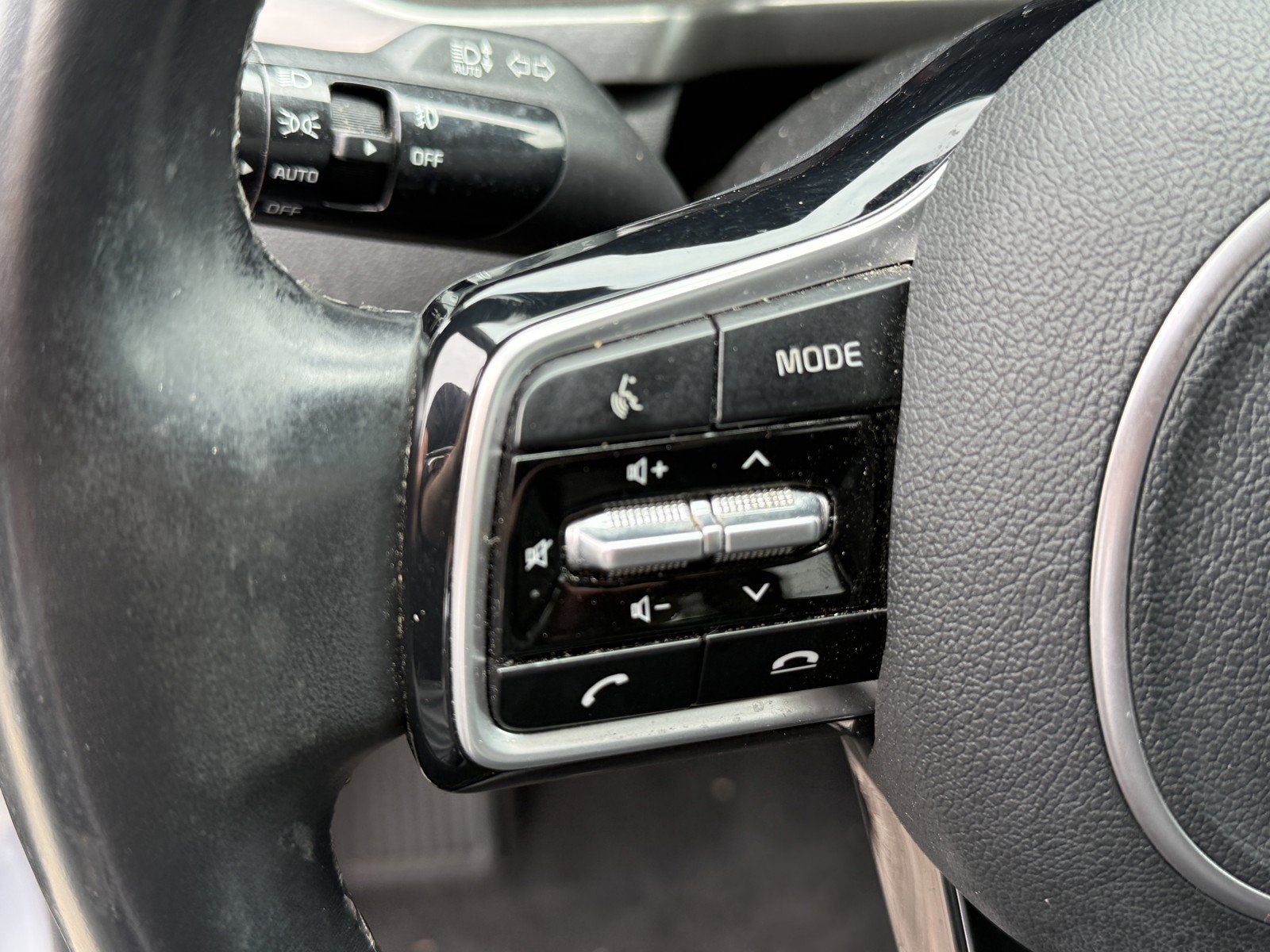 Used 2022 Kia Sorento SX FWD image 18
