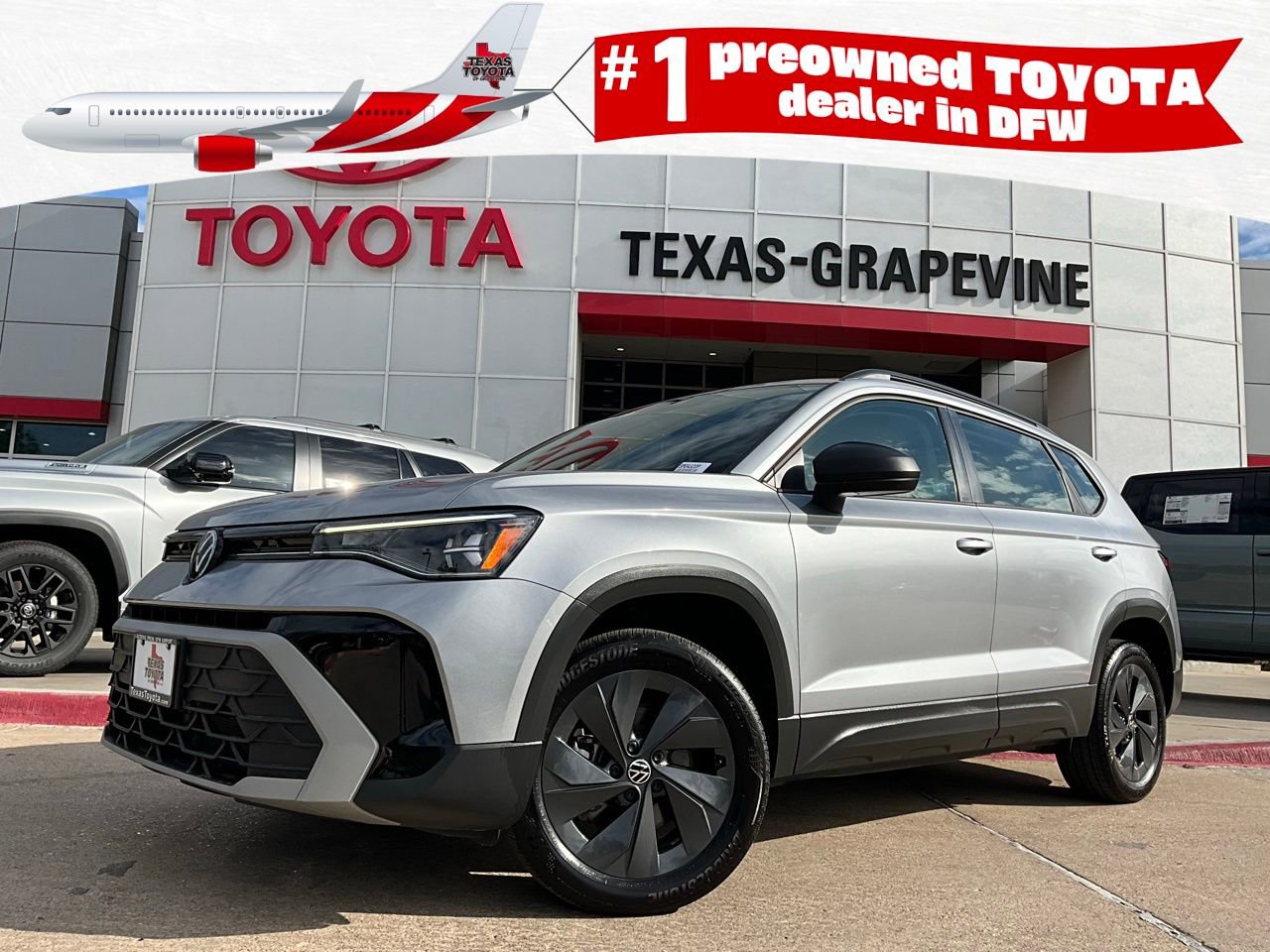 Used 2025 Volkswagen Taos S FWD image 1