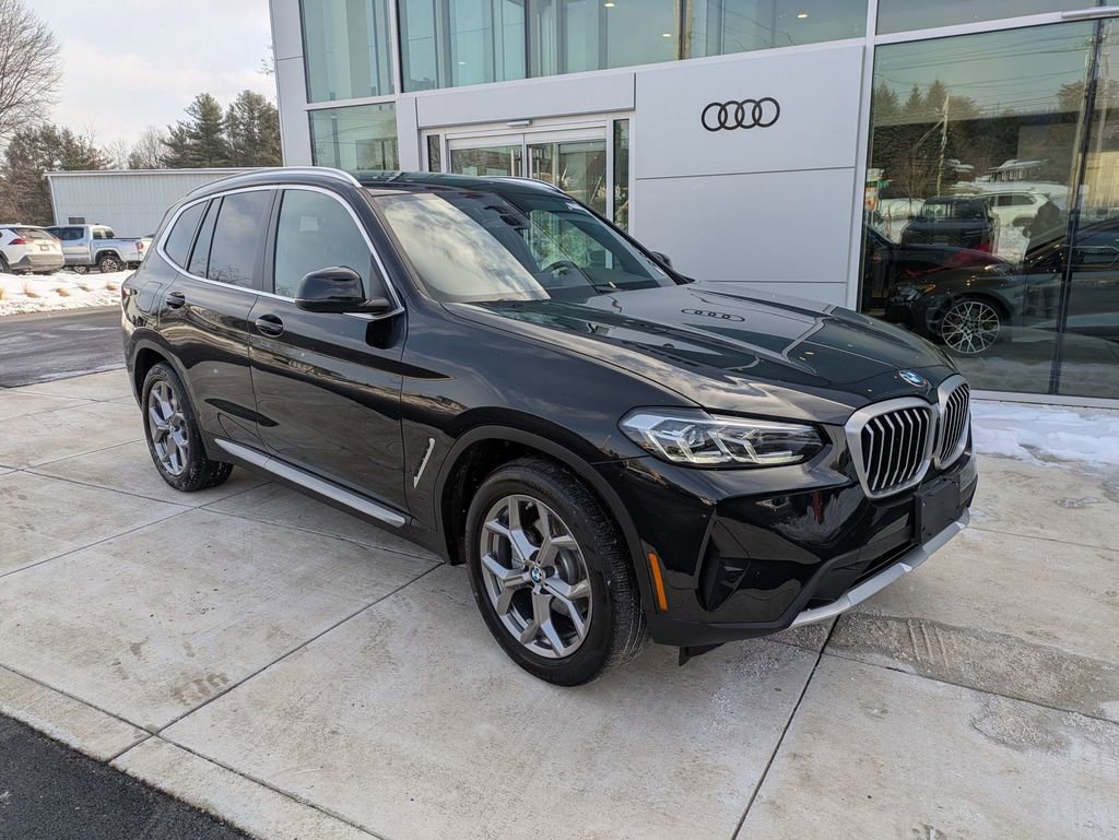 Used 2023 BMW X3 xDrive30i w/ Premium Package image 1