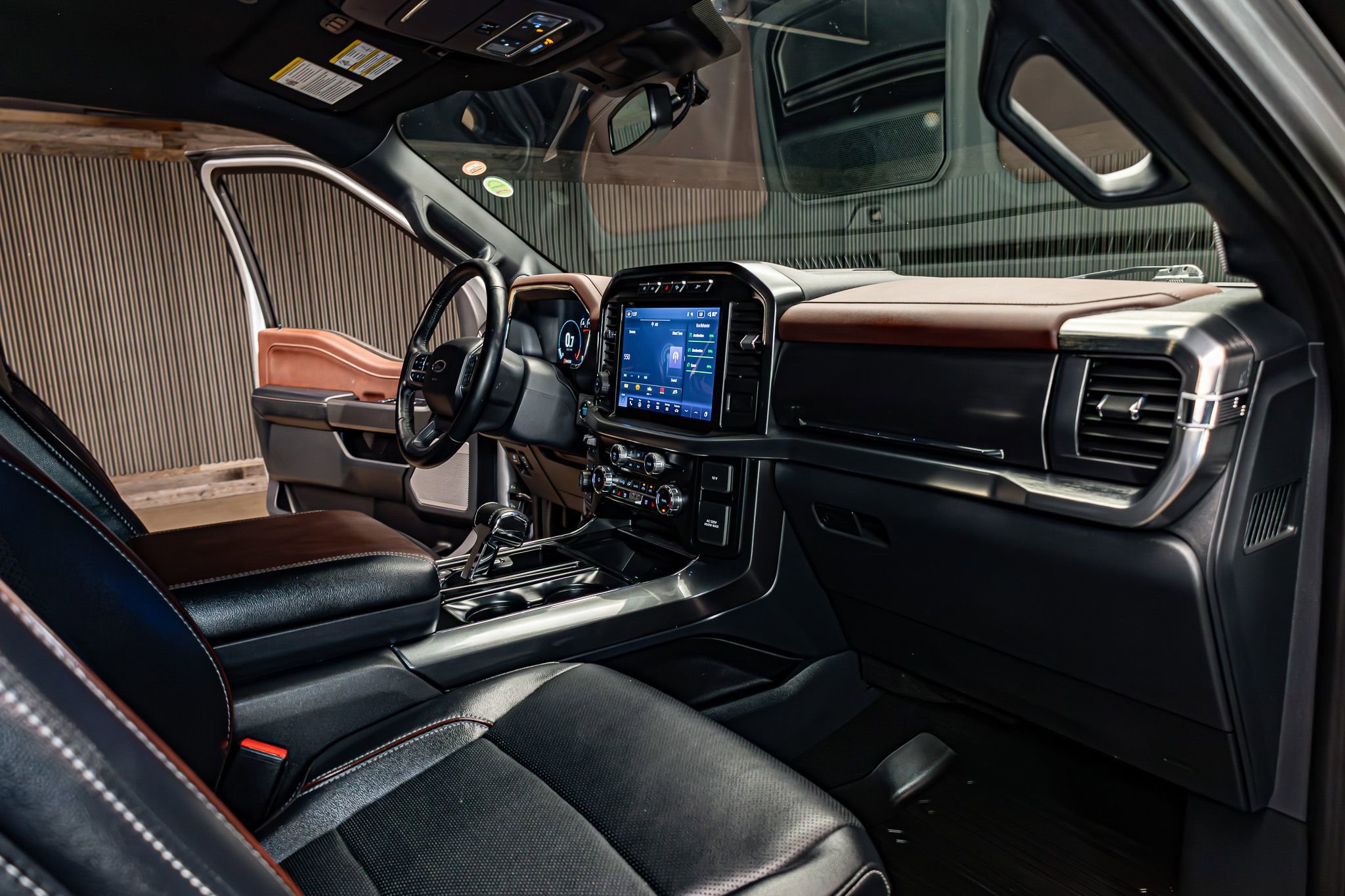 Used 2023 Ford F150 Lariat AWD/4WD image 20