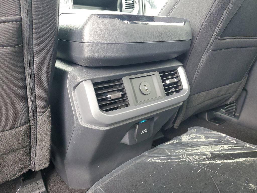 New 2026 Ford F150 XLT w/ Equipment Group 302A MID image 31