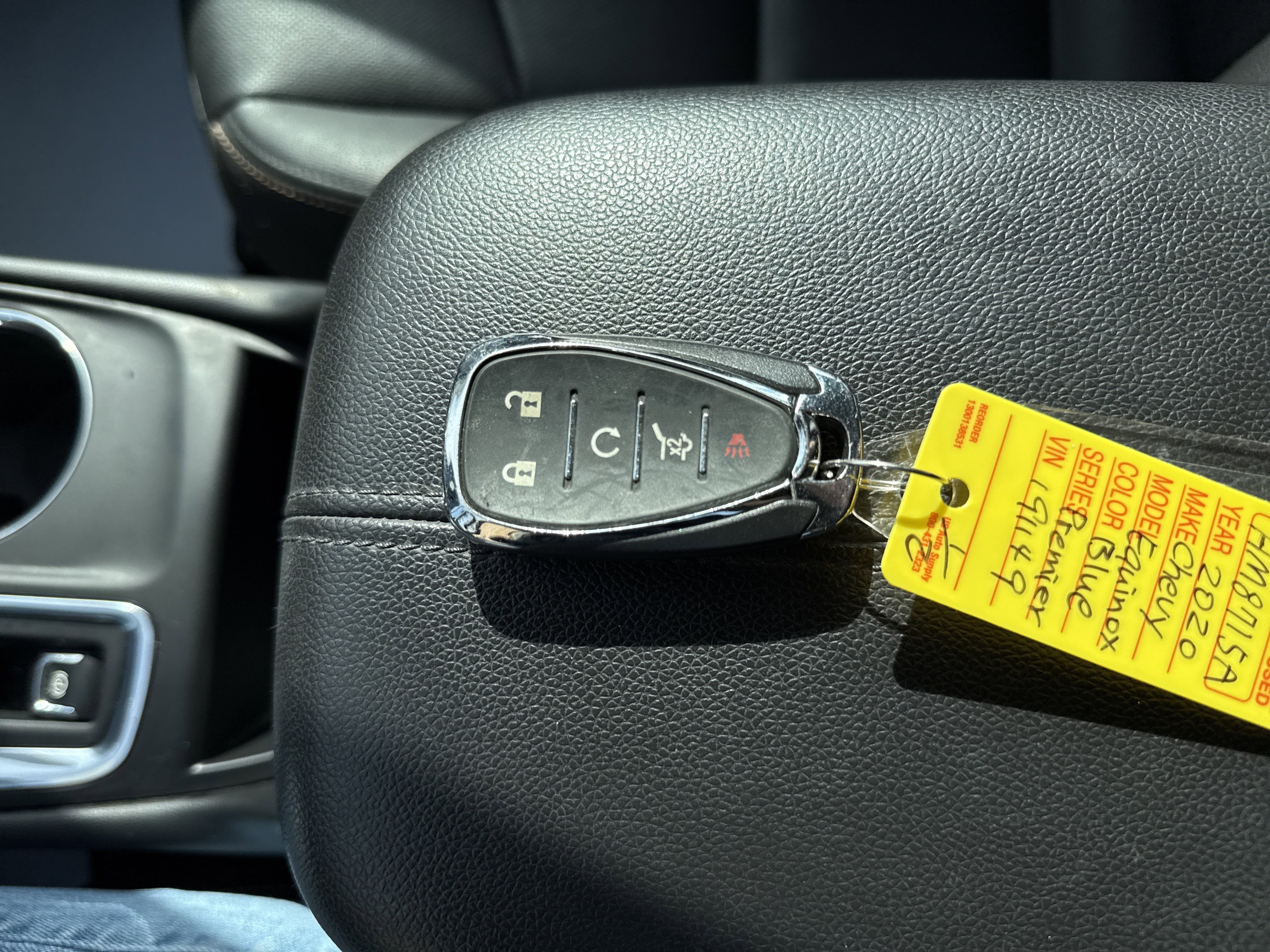 Used 2020 Chevrolet Equinox Premier AWD/4WD image 28