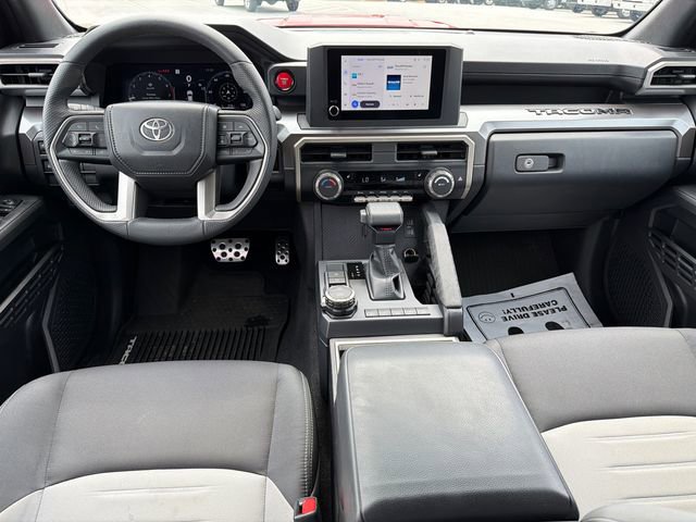 Used 2025 Toyota Tacoma TRD Sport AWD/4WD image 22