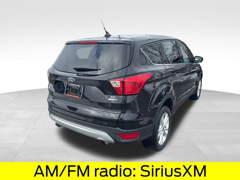 Certified 2019 Ford Escape SE image 5
