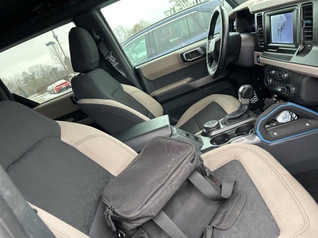 Used 2022 Ford Bronco Wildtrak image 4
