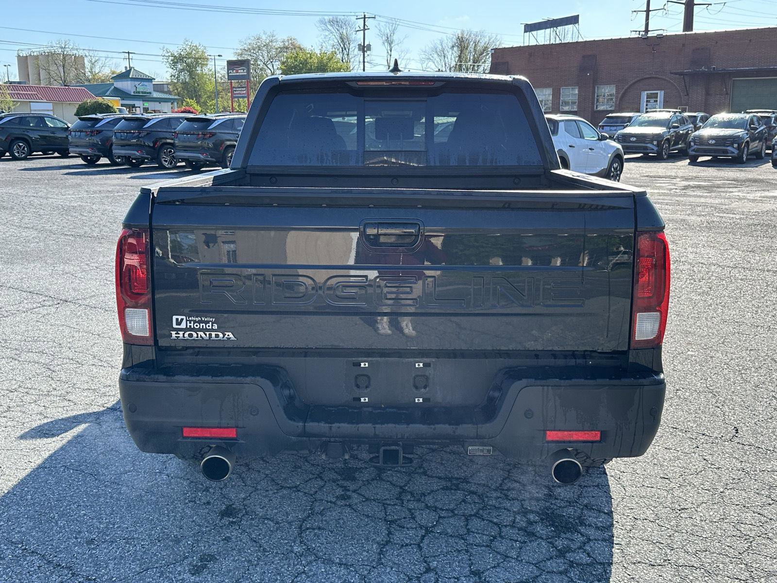 Certified 2024 Honda Ridgeline Black Edition image 7