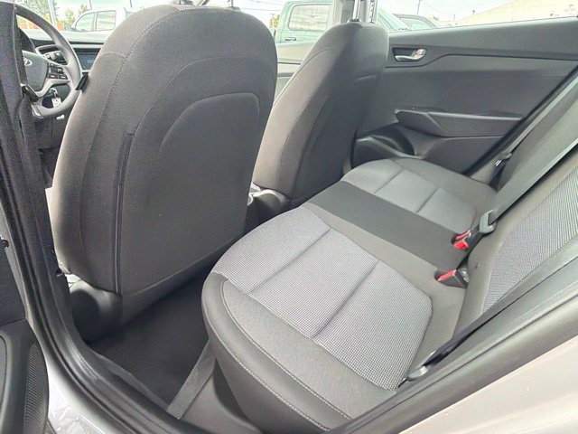 Used 2022 Hyundai Accent SE FWD image 15