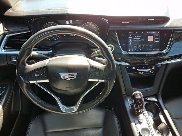 Used 2021 Cadillac XT6 Premium Luxury w/ LPO, Floor Liner Package AWD/4WD image 14