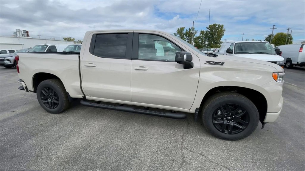 New 2026 Chevrolet Silverado 1500 RST image 3