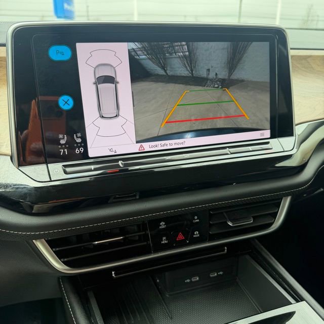 Used 2025 Volkswagen Atlas SE AWD/4WD image 20