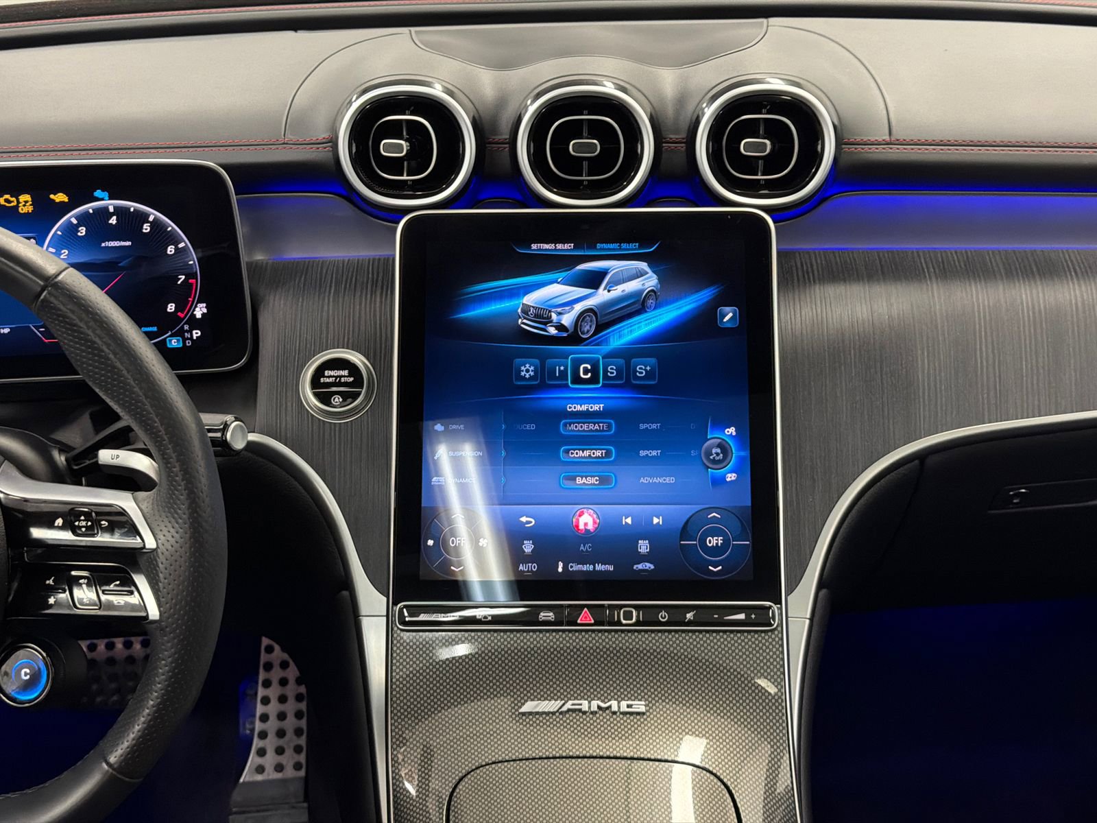 Used 2025 Mercedes-Benz GLC 43 AMG 4MATIC image 23