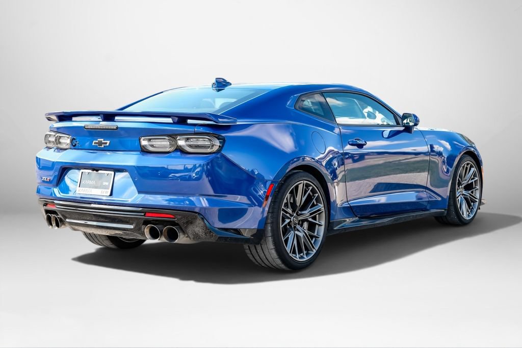 Used 2022 Chevrolet Camaro ZL1 RWD image 6