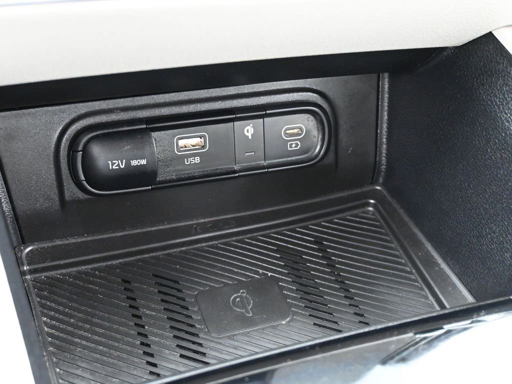 Used 2024 Kia Sportage EX image 26