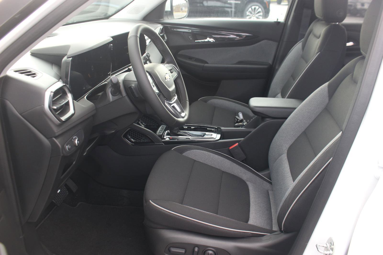 New 2026 Chevrolet TrailBlazer LT w/ Convenience Package image 11