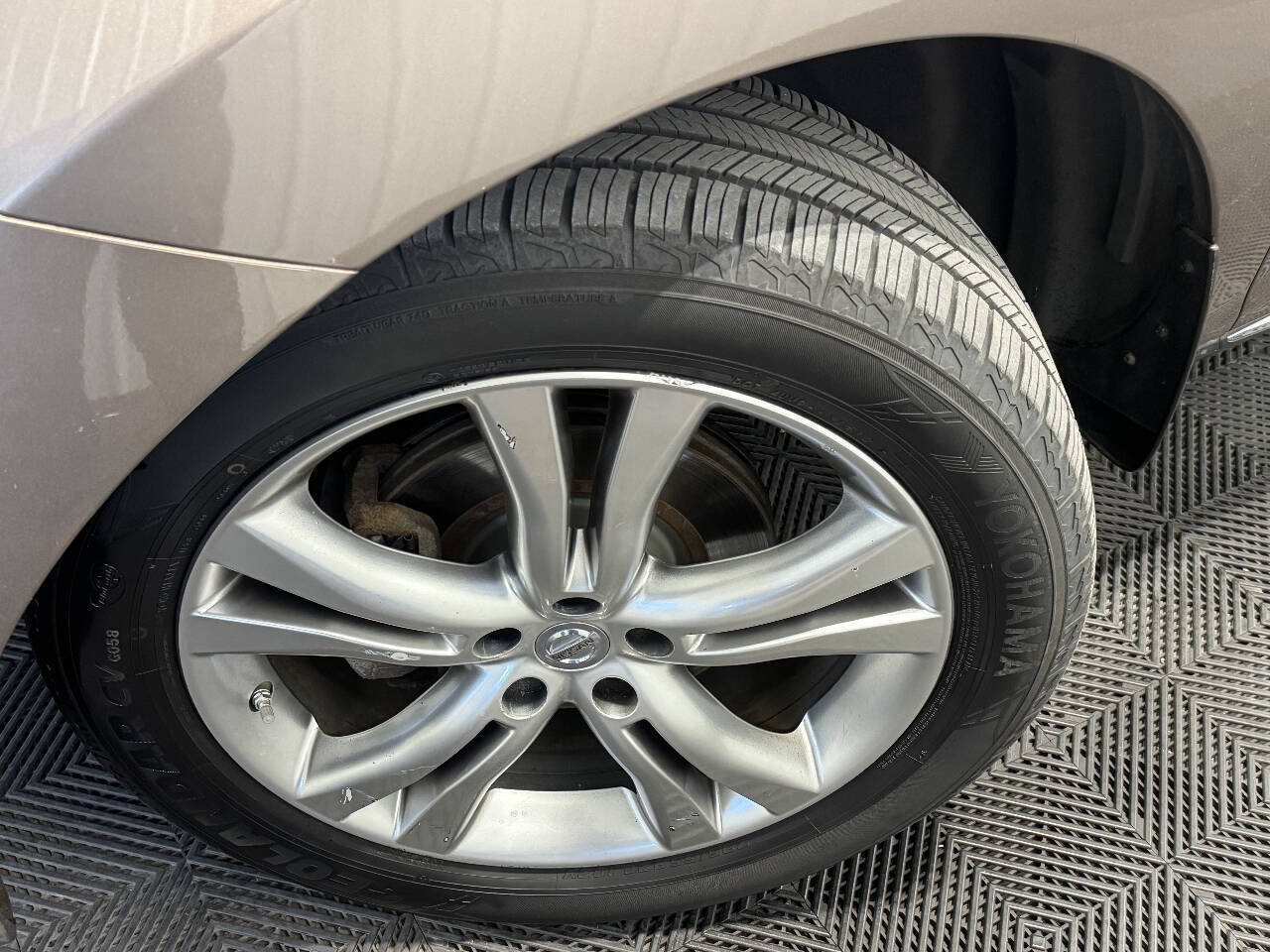 Used 2014 Nissan Murano LE AWD/4WD image 42
