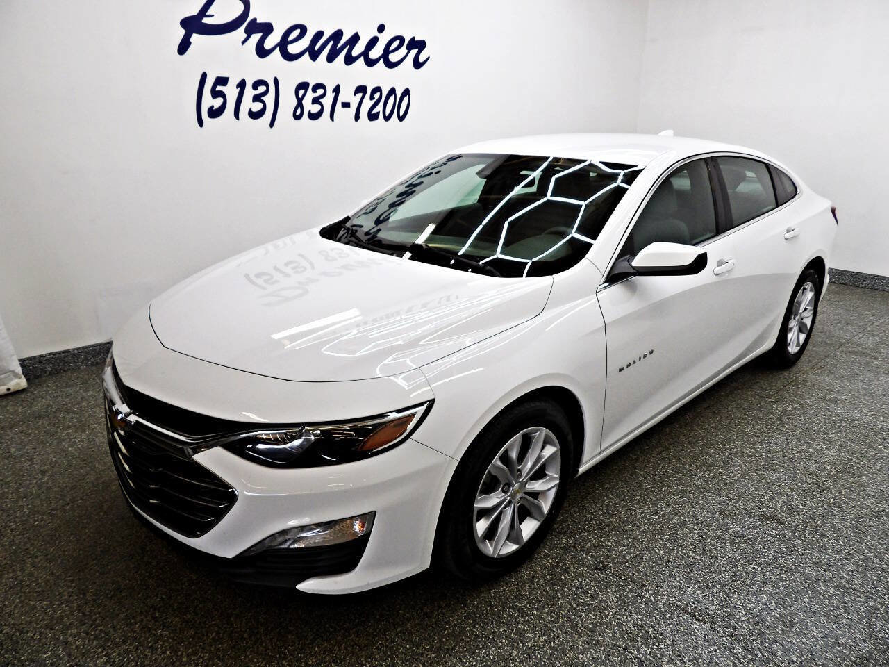 Used 2022 Chevrolet Malibu LT image 1