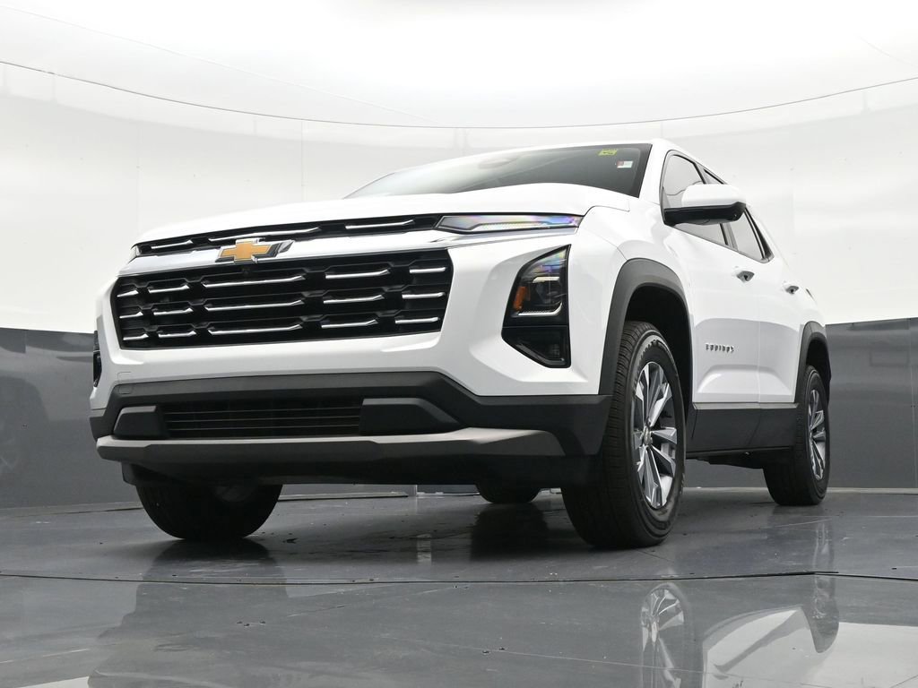 Used 2026 Chevrolet Equinox LT w/ Safety and Technology Package image 30