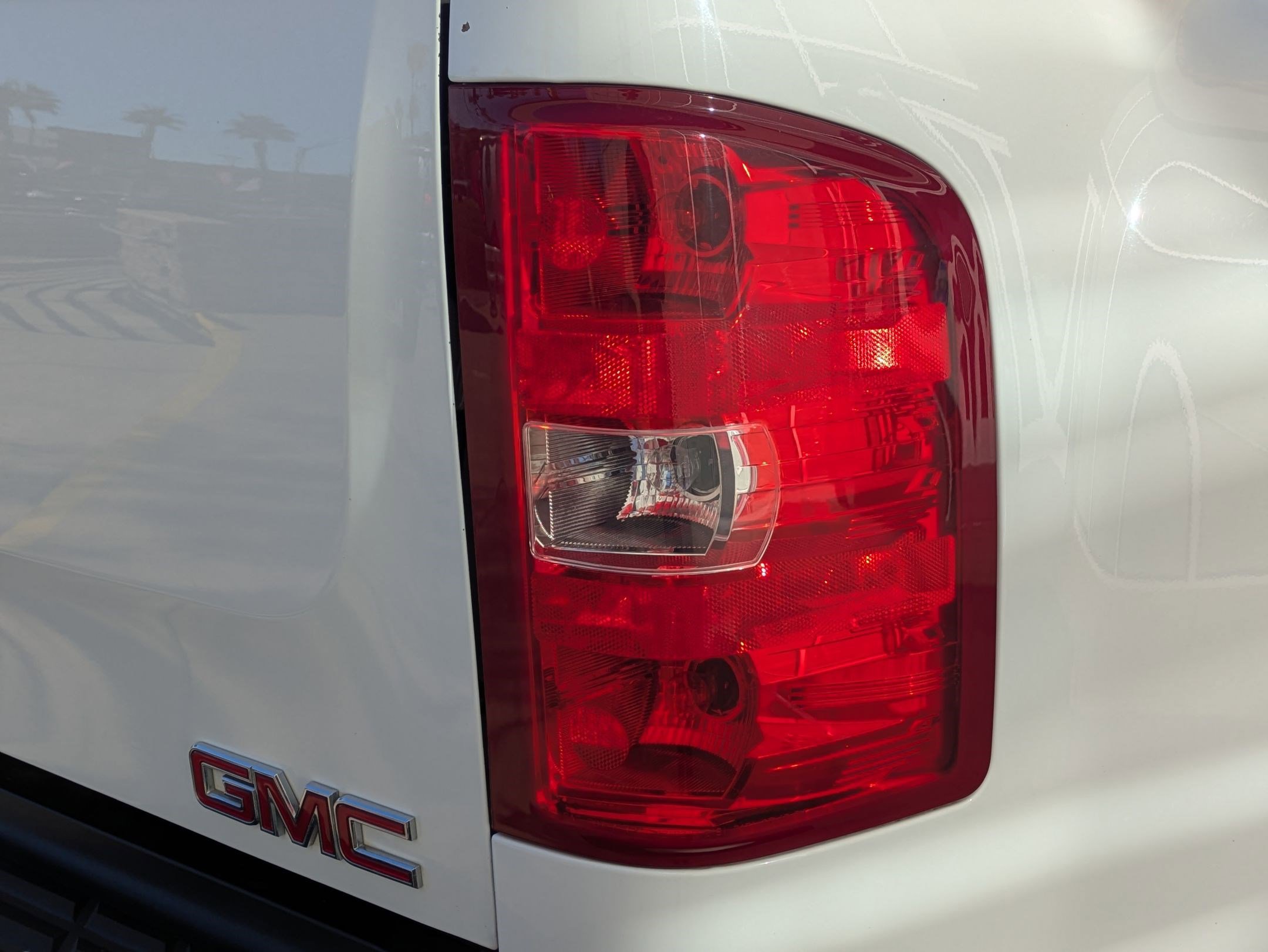 Used 2013 GMC Sierra 3500 Denali image 11