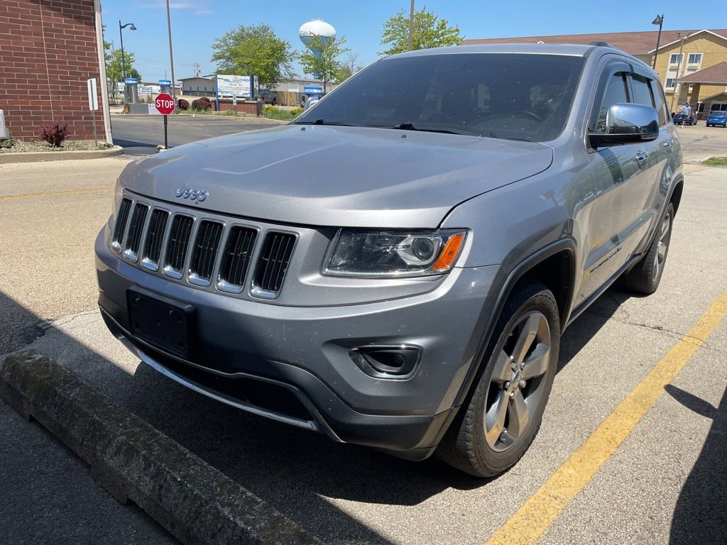 Used 2015 Jeep Grand Cherokee Limited w/ Trailer Tow Group IV AWD/4WD image 2