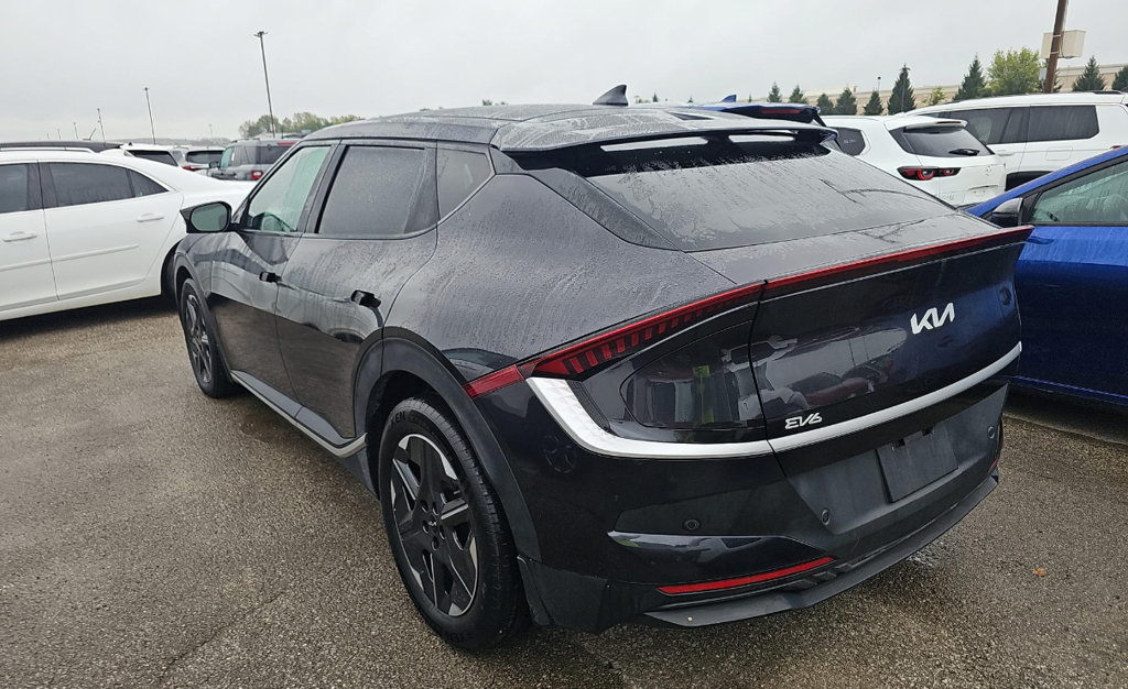 Certified 2025 Kia EV6 Light AWD/4WD image 6