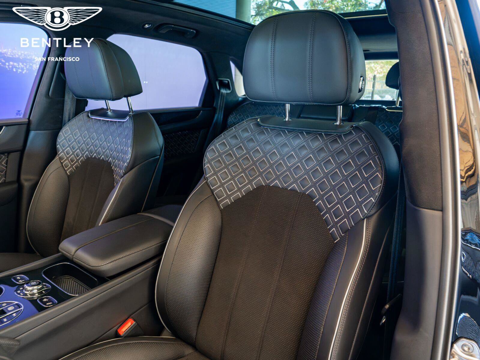 Used 2023 Bentley Bentayga Speed AWD/4WD image 11