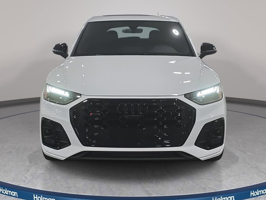 Used 2024 Audi SQ5 Premium Plus w/ S Sport Package image 3