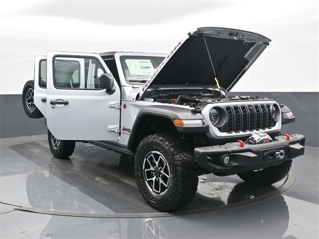 Used 2024 Jeep Wrangler Unlimited Rubicon w/ Capability Package image 46