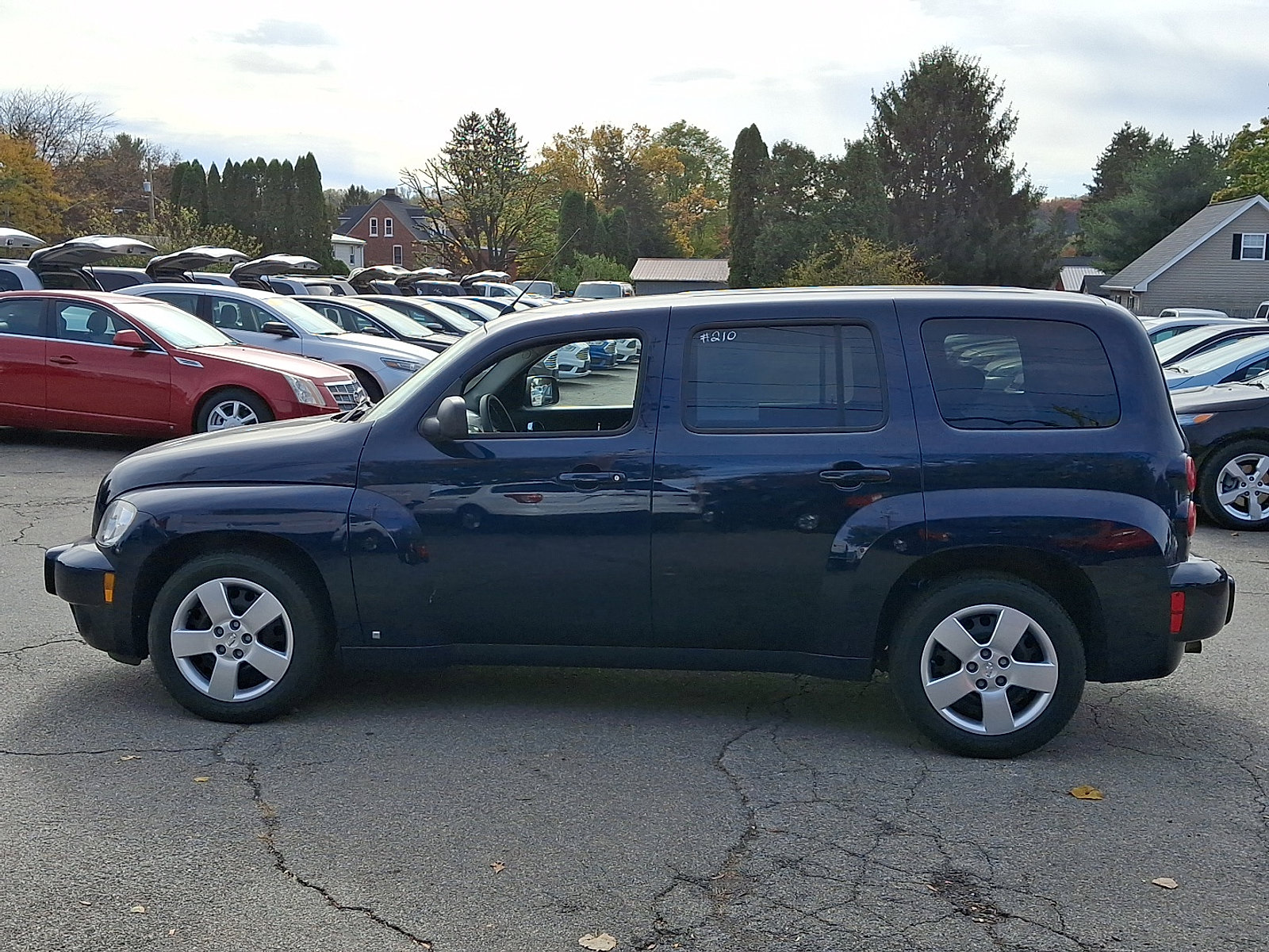 Used 2010 Chevrolet HHR LS image 4