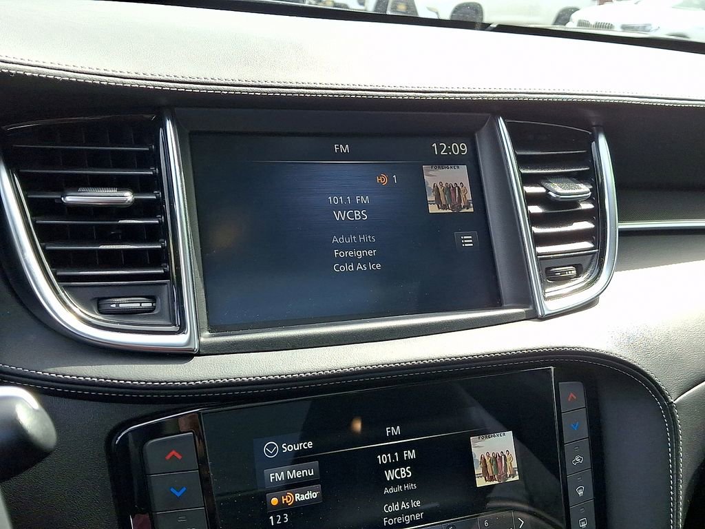 Used 2023 INFINITI QX50 Luxe AWD/4WD image 18