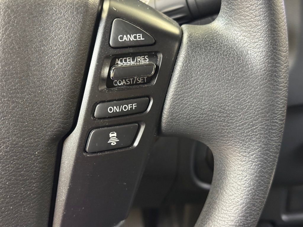 Used 2024 Nissan Frontier S w/ Technology Package image 32