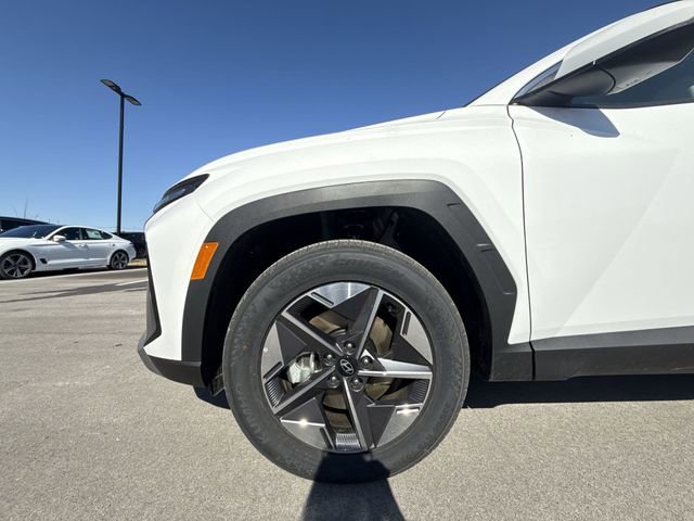 Certified 2025 Hyundai Tucson SEL image 10