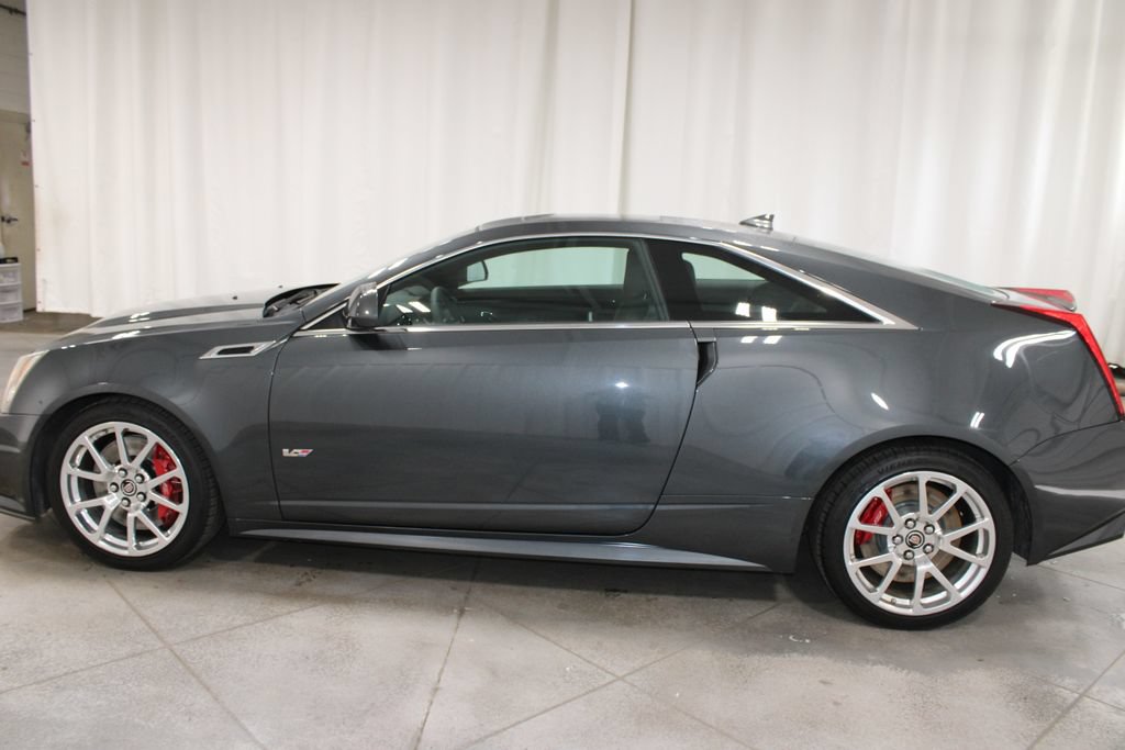 Used 2015 Cadillac CTS V RWD image 6