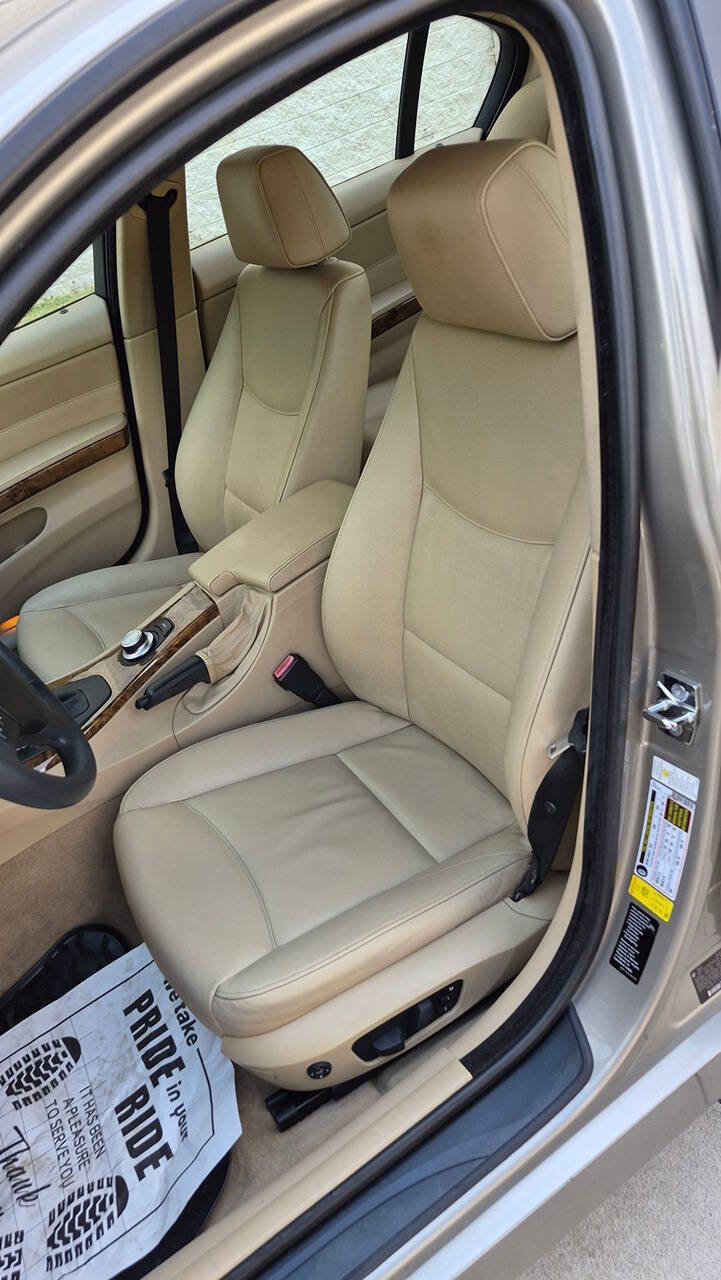 Used 2008 BMW 328xi Sedan AWD/4WD image 28