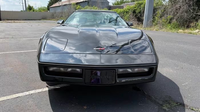 Used 1990 Chevrolet Corvette ZR-1 RWD image 6
