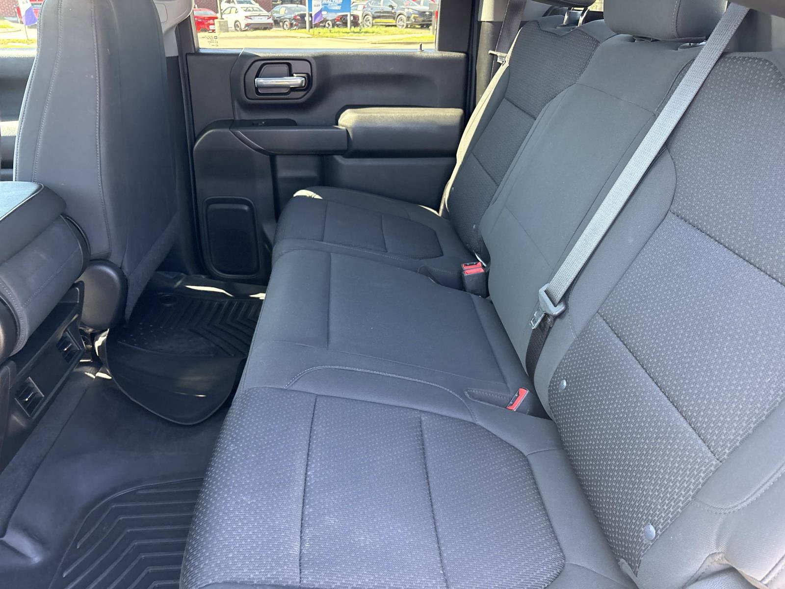 Used 2020 Chevrolet Silverado 2500 Custom w/ Custom Value Package image 27