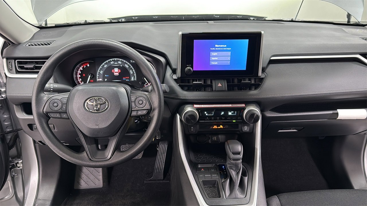 New 2025 Toyota RAV4 LE image 9