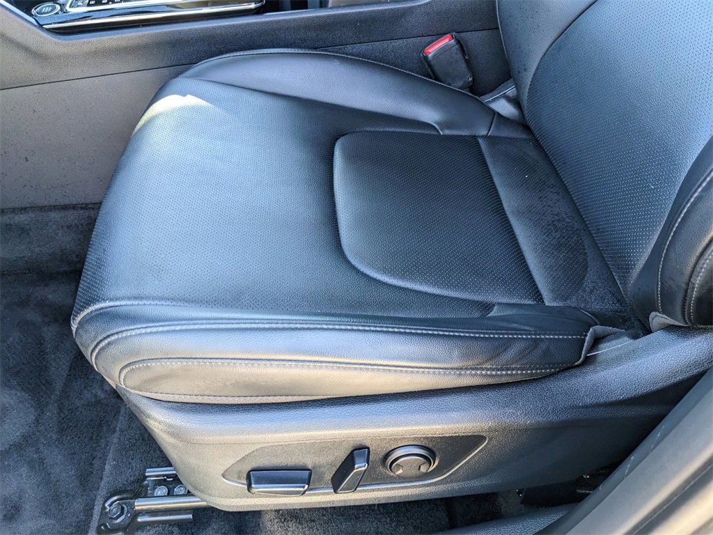 Certified 2024 Kia Sportage EX image 21