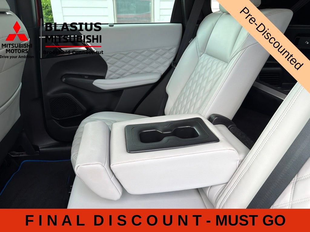 Used 2023 Mitsubishi Outlander SEL AWD/4WD image 53