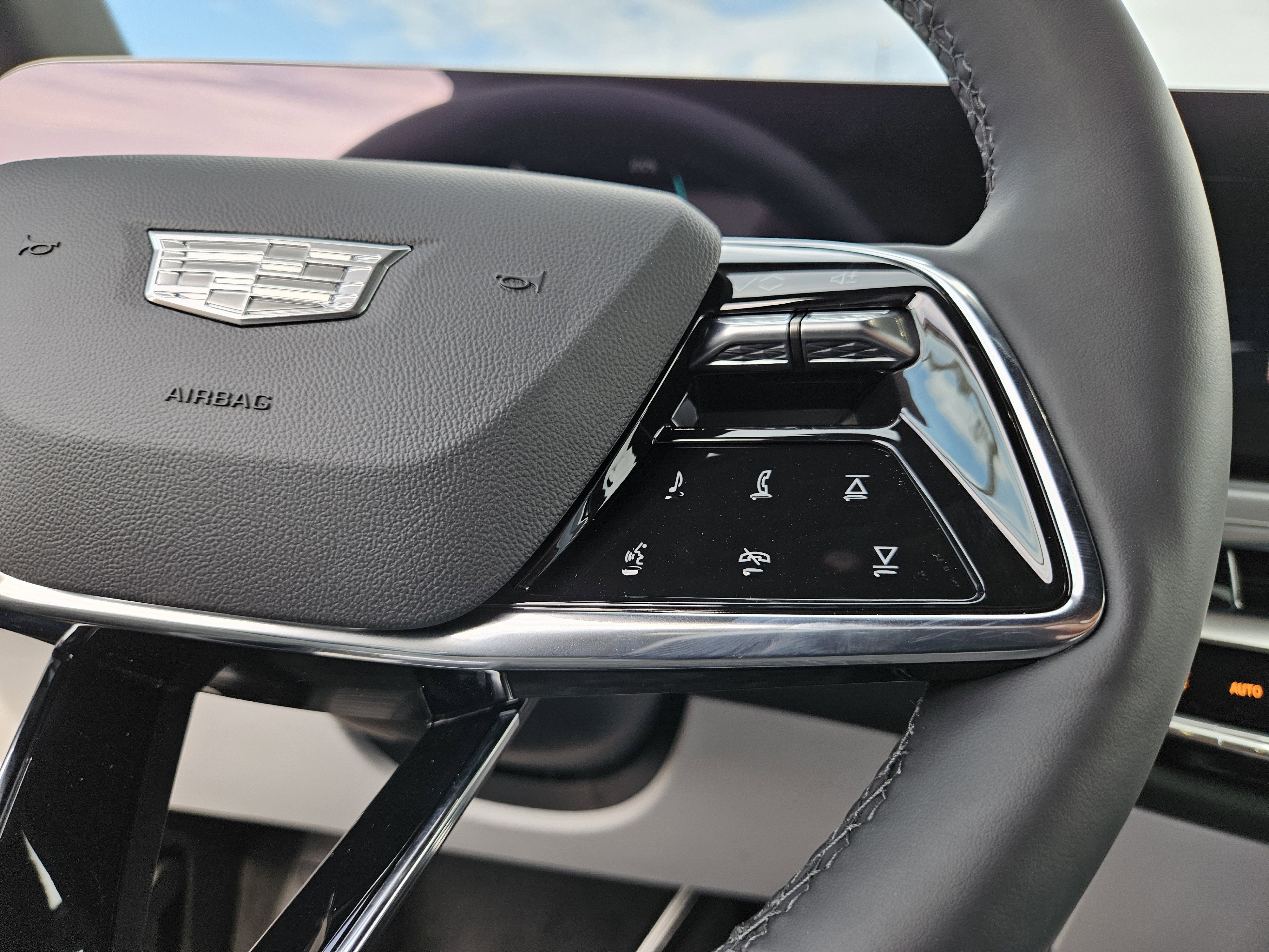 New 2025 Cadillac Lyriq Sport image 34