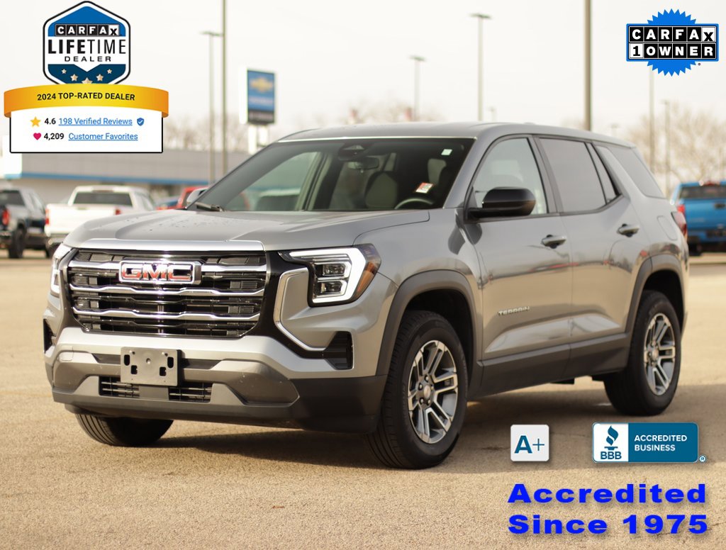 Used 2025 GMC Terrain Elevation image 3