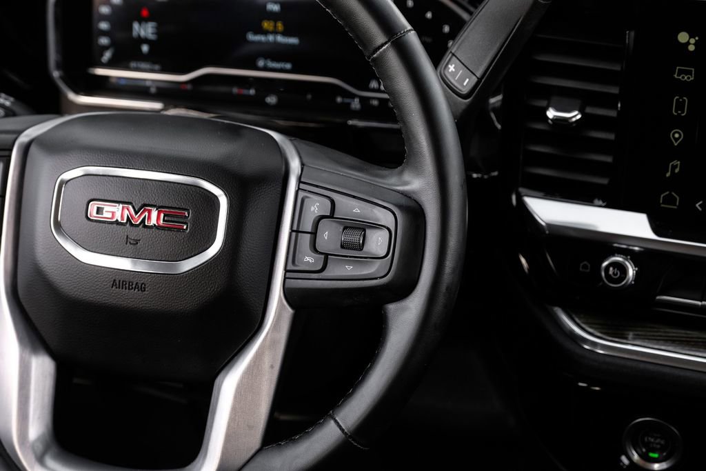 Used 2023 GMC Sierra 1500 Elevation image 14